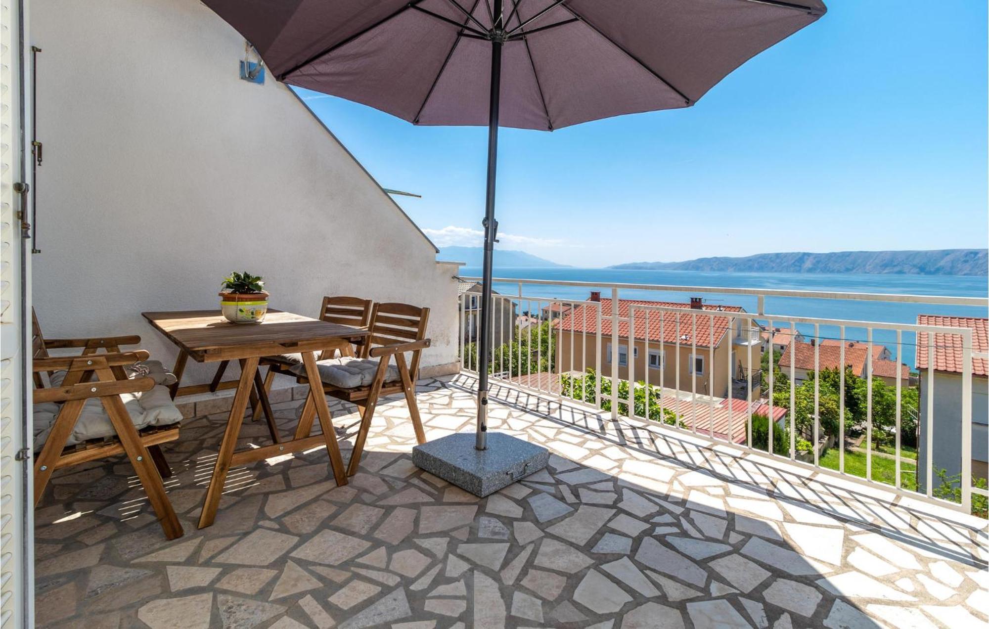Lovely Apartment In Novi Vinodolski With Wifi Dış mekan fotoğraf